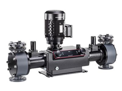 Bomba de pistón membrana Grundfos DMH 1500-4D B-PVC/V/G-X-E1B8B8XEMAG 99823162