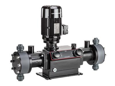 Grundfos DMH 332-10D B-PVC/V/C-X-E1U3U3XEMAG Pompe à membrane à piston 99822515